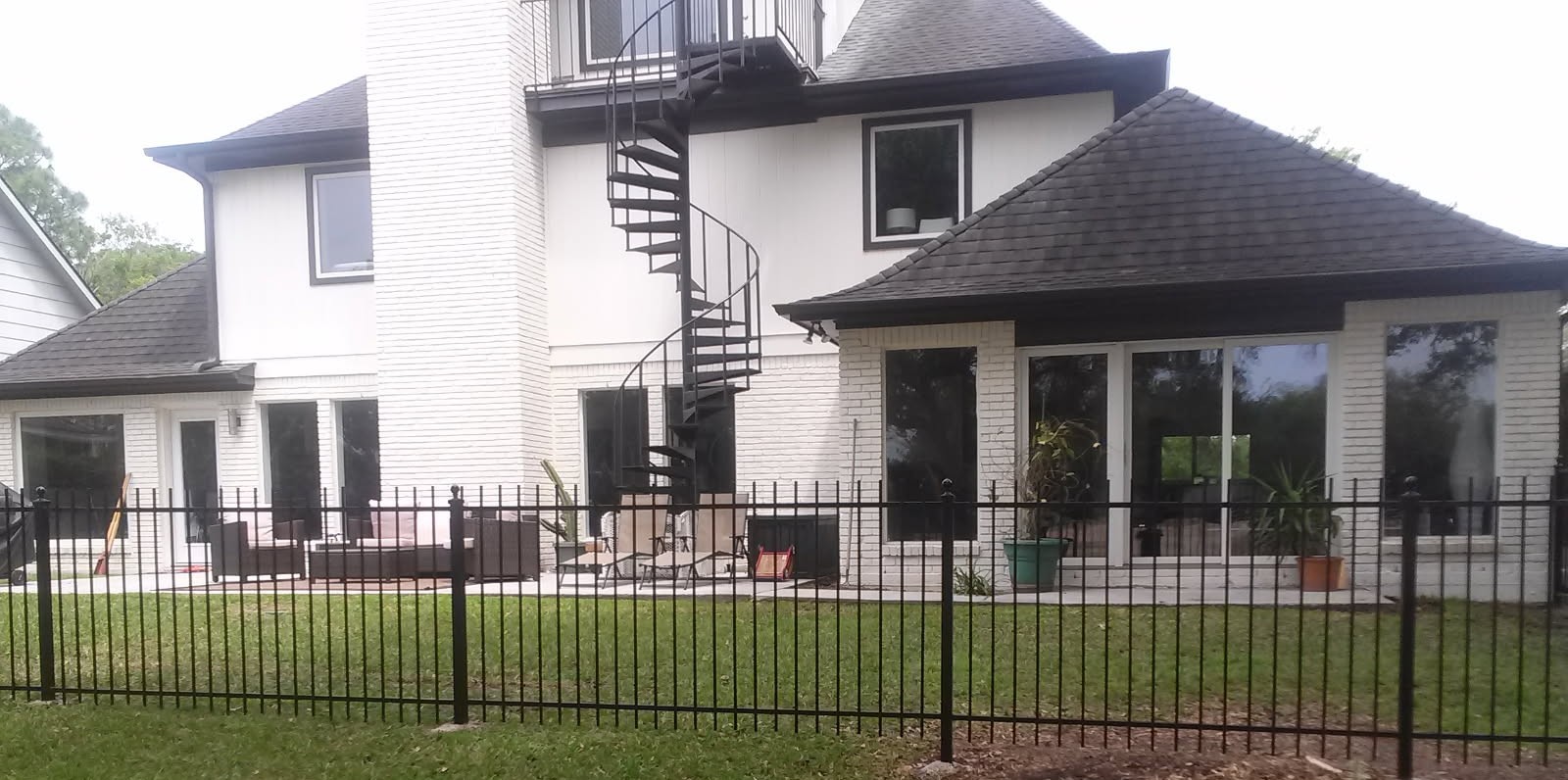 Residential & Commercial Roofing Services